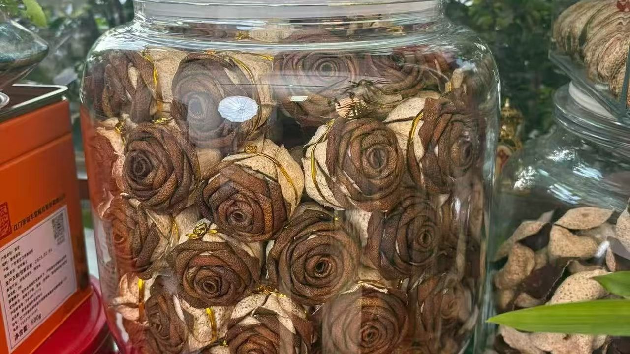 新會陳皮村小店：陳皮罐與禮盒，滢滢姐守店的地方